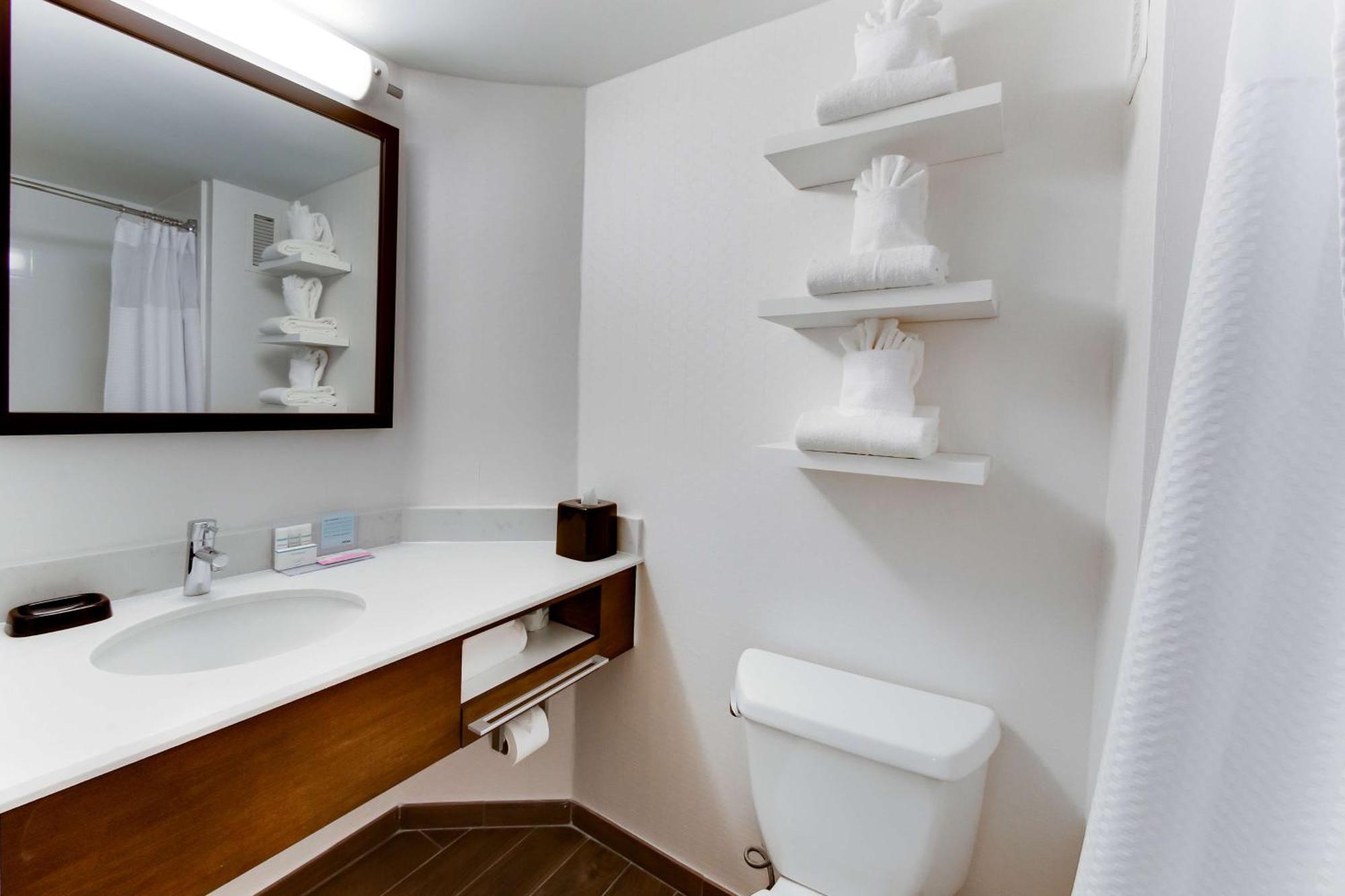 Hampton Inn Harrisonburg - University Esterno foto