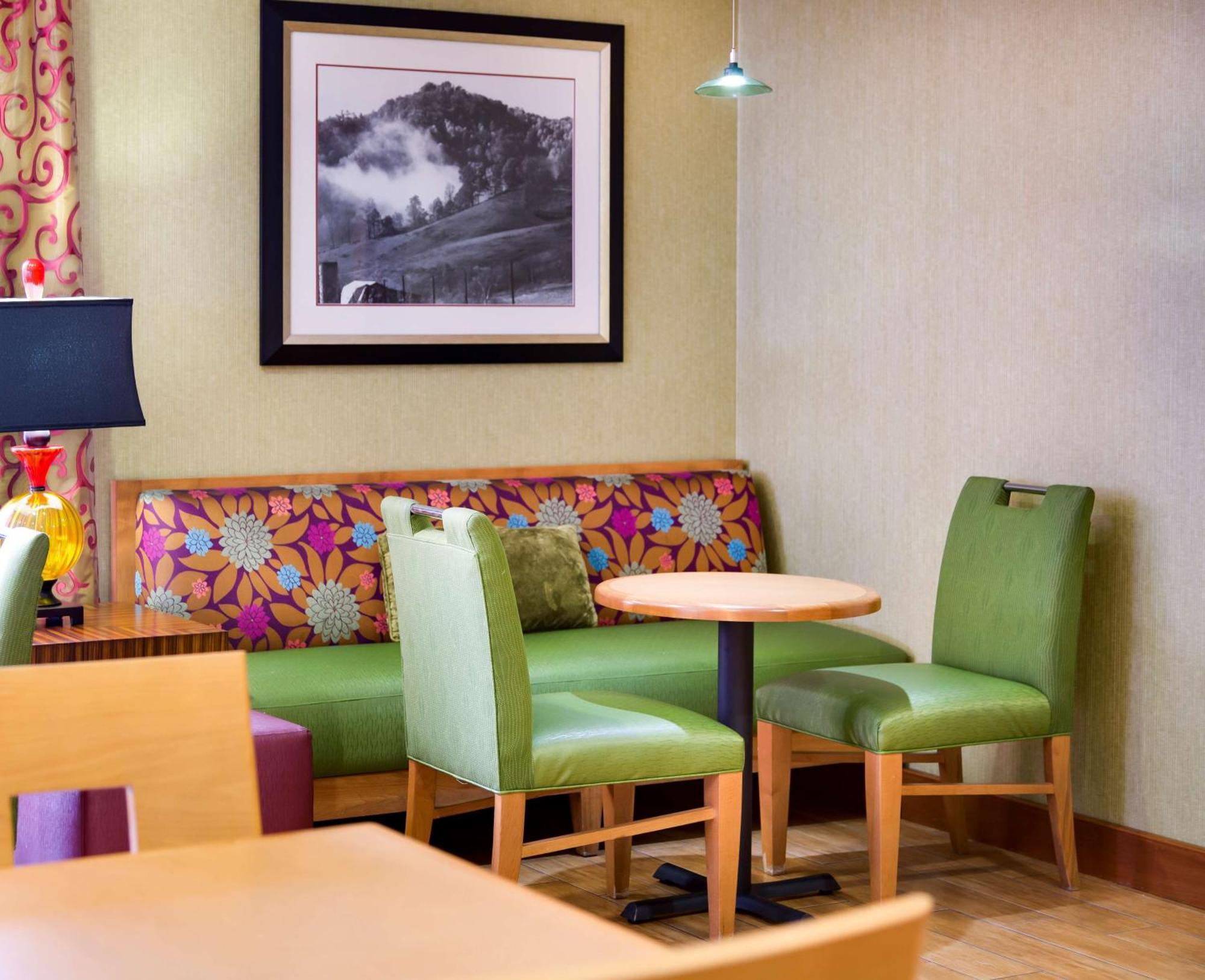 Hampton Inn Harrisonburg - University Esterno foto